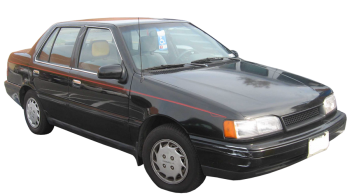 Hyundai Excel / Sedan / 4 doors / 1989-2000 / Front-right view